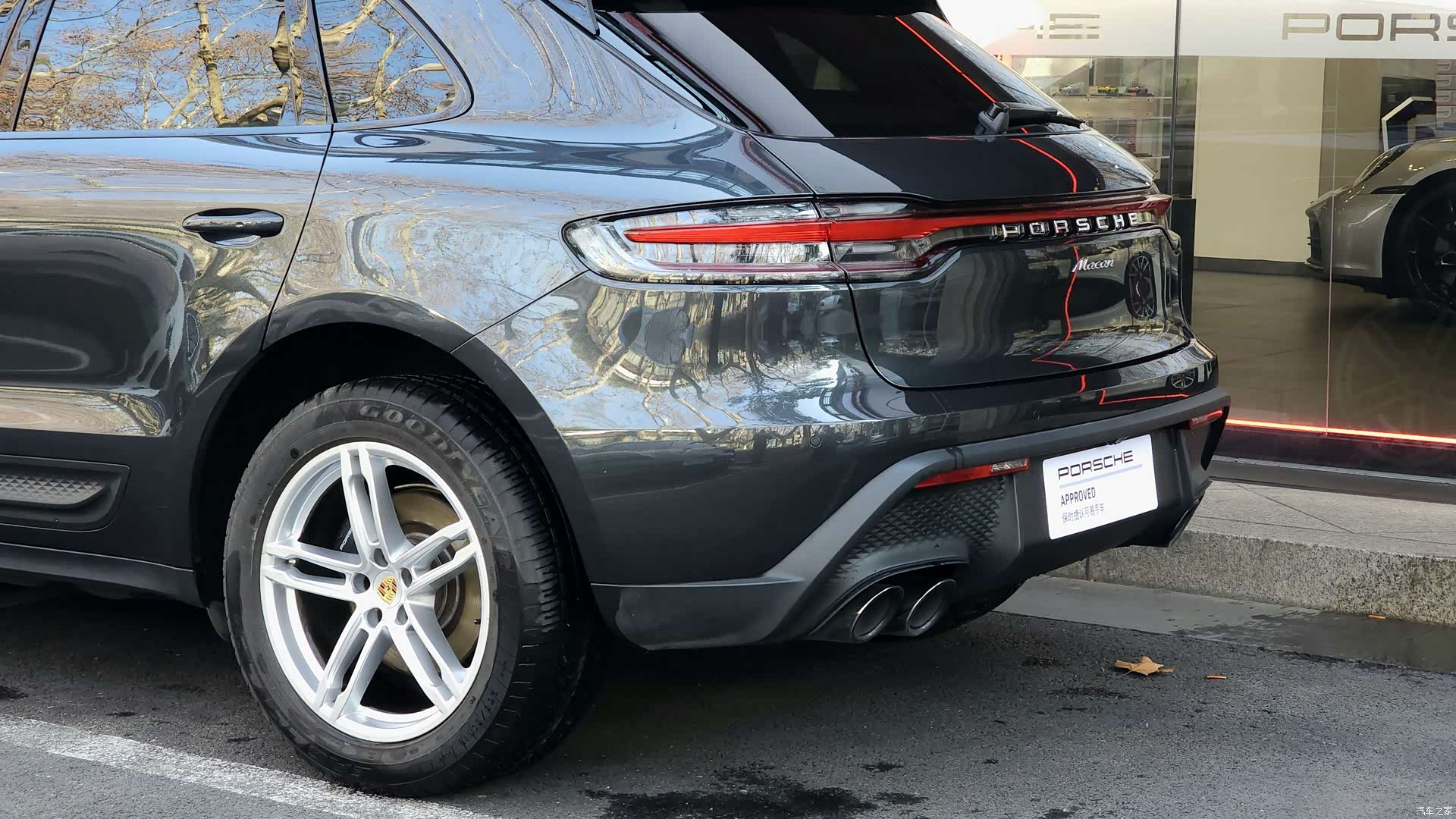Porsche Macan, 2024 10
