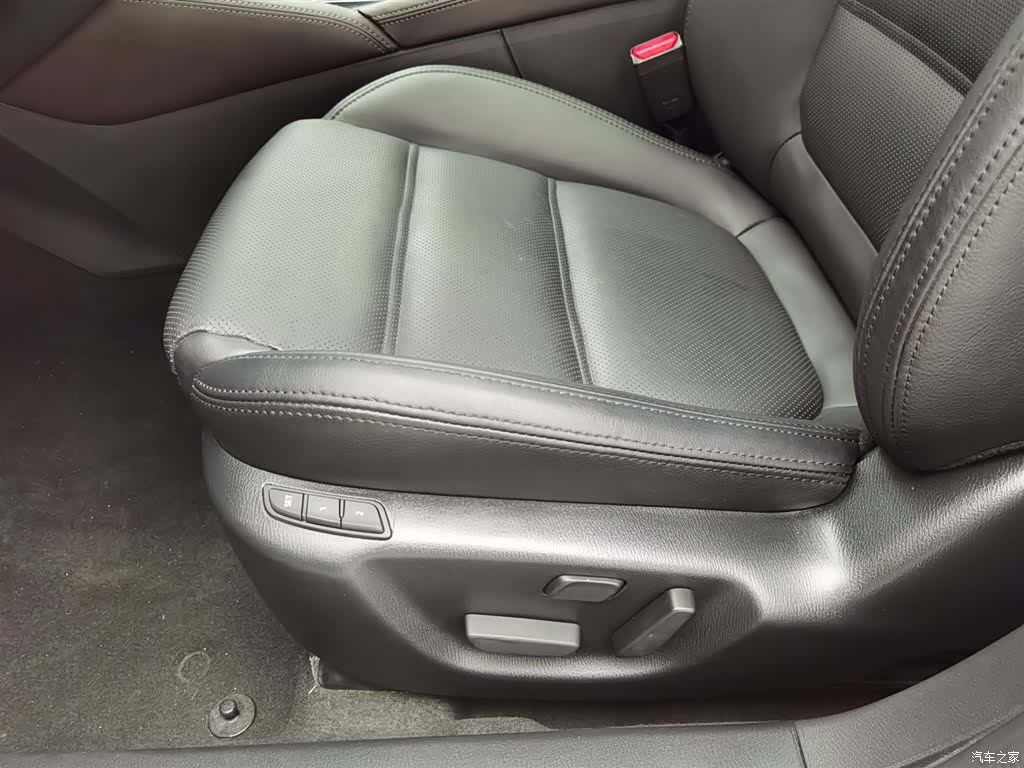 Mazda Atenza, 2017 20