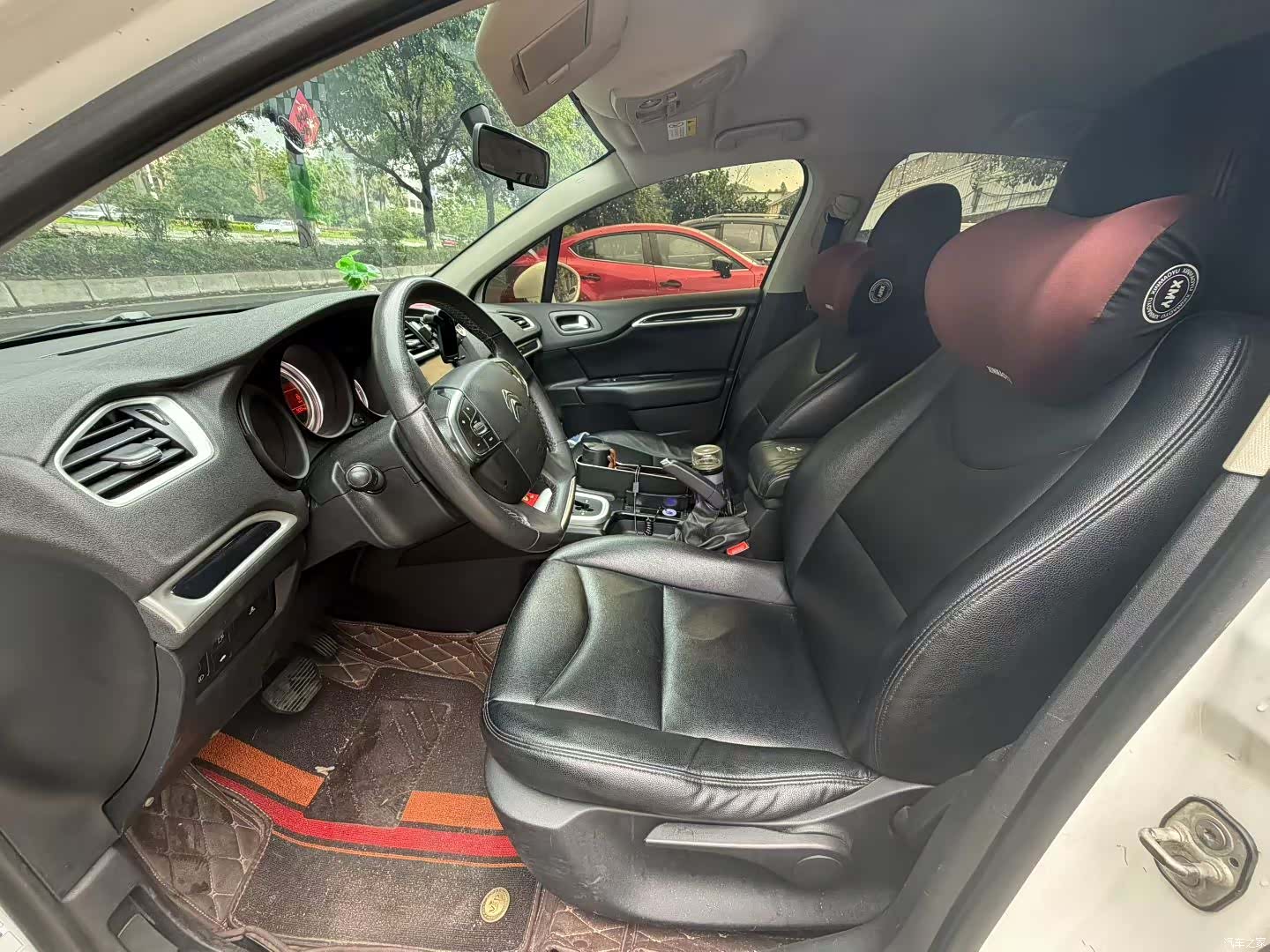 Citroen C4, 2013 7