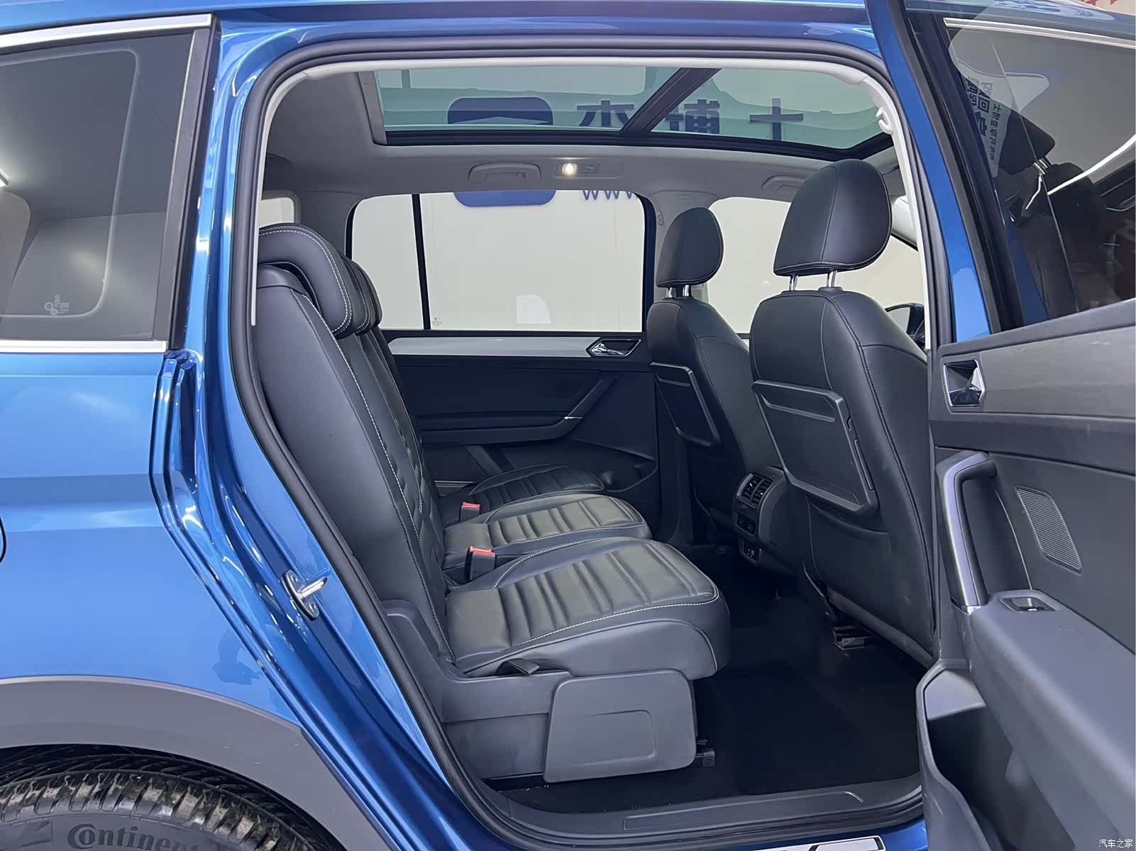 Volkswagen L, 2022 20