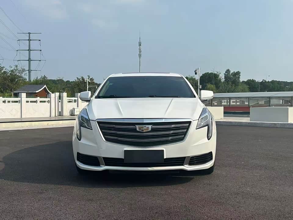 Cadillac XTS