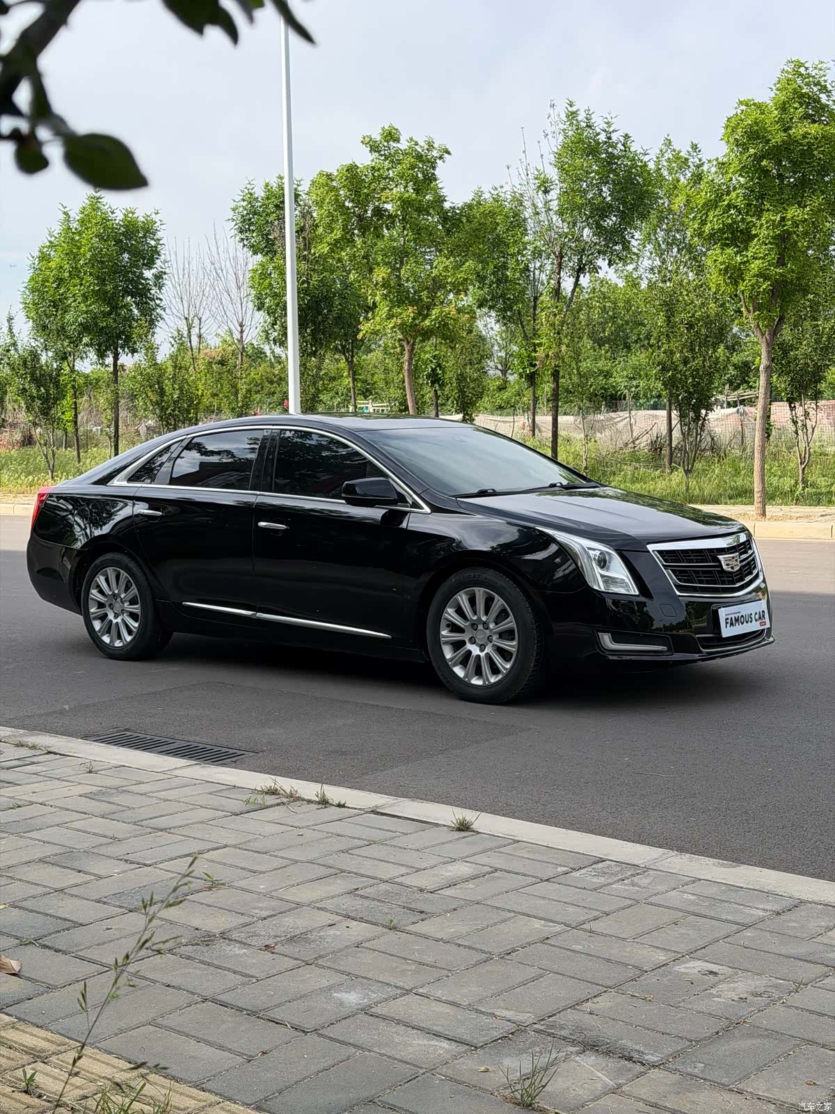 Cadillac XTS, 2017 3