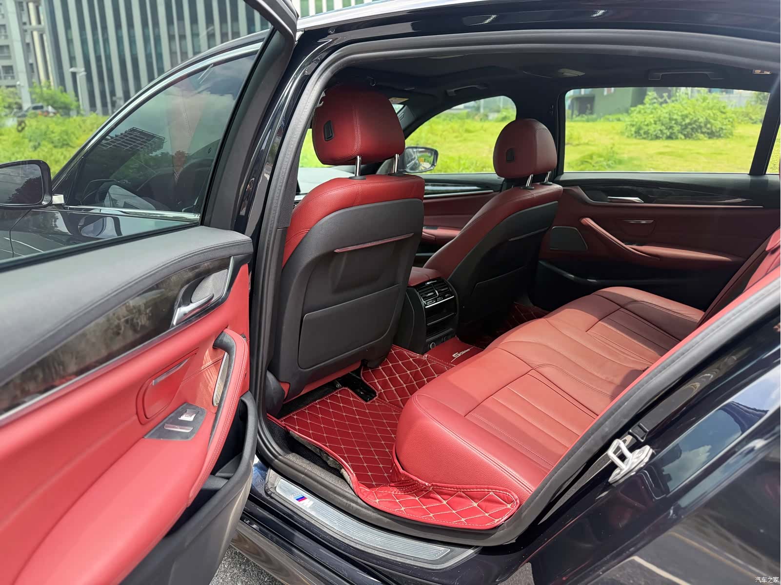 BMW 5 Series, 2018 6
