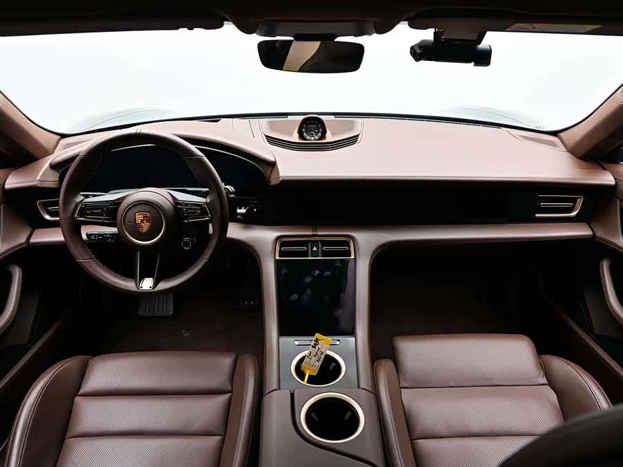 Porsche Taycan 2024, фото 6