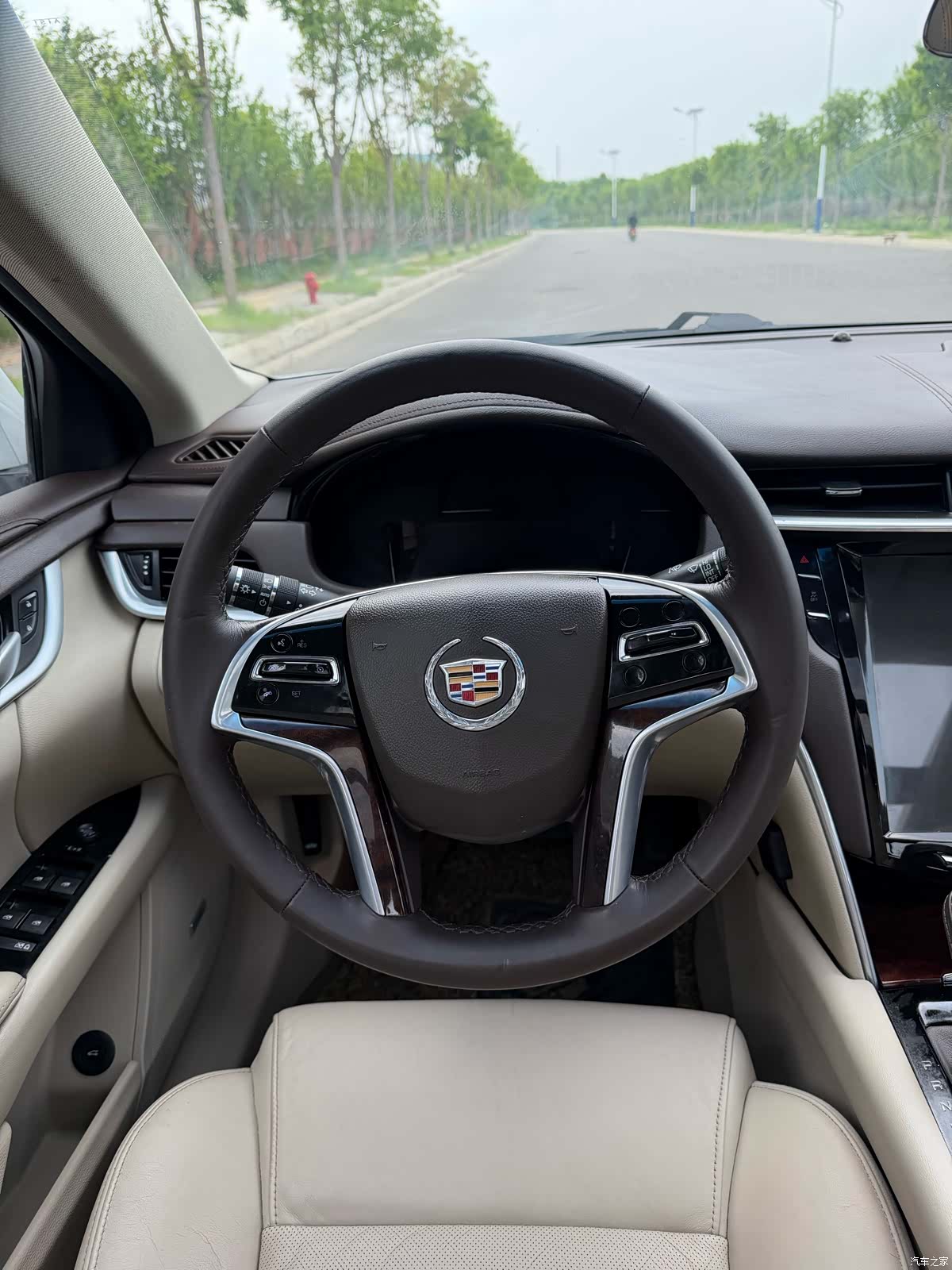 Cadillac XTS, 2016 11