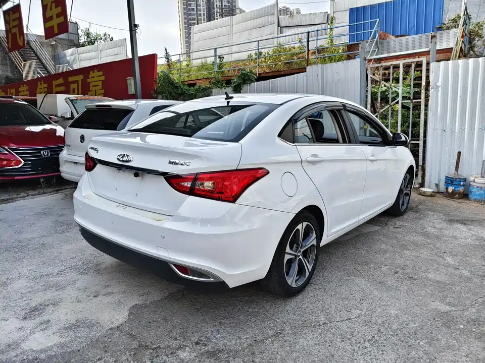 Chery Arrizo 5 Chery Arrizo 5
