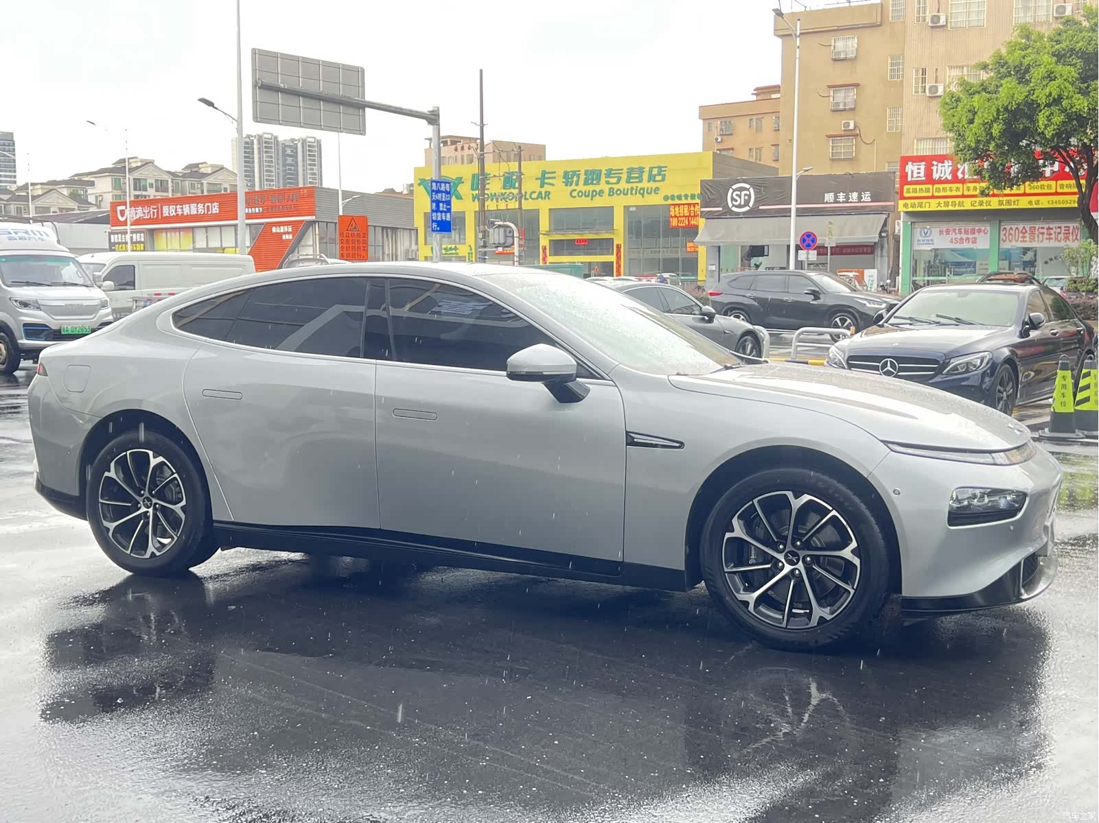 Xpeng P7, 2021 19