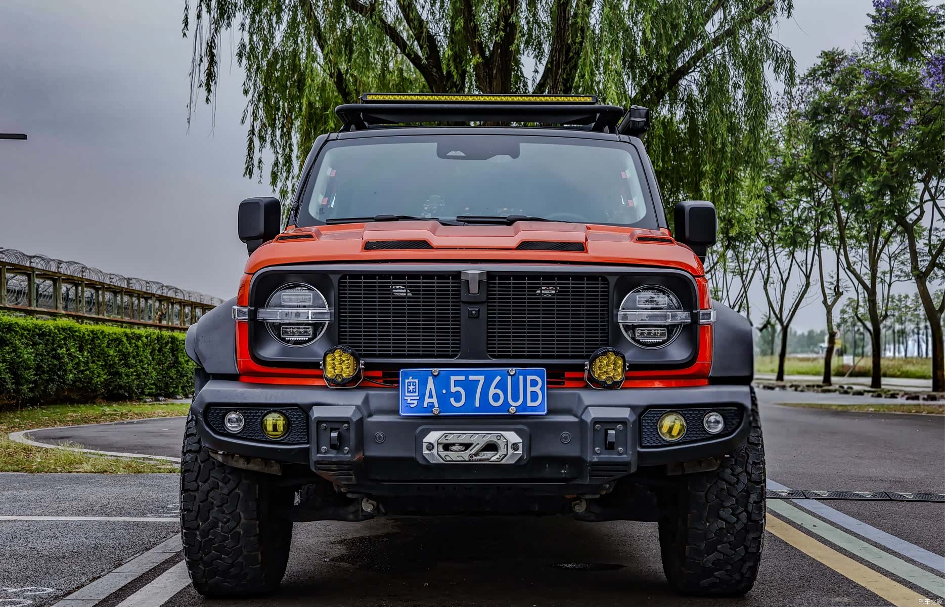 Tank 300, 2022 7
