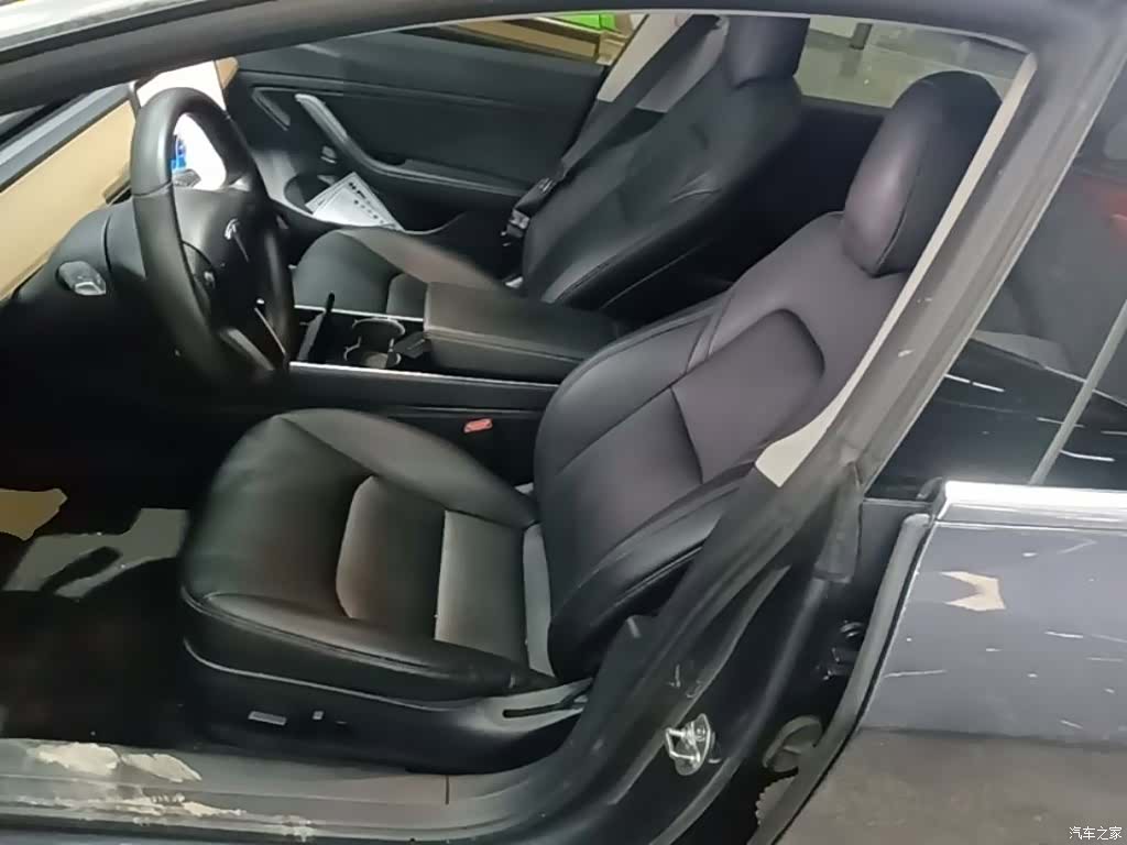 Tesla Model 3, 2020 15