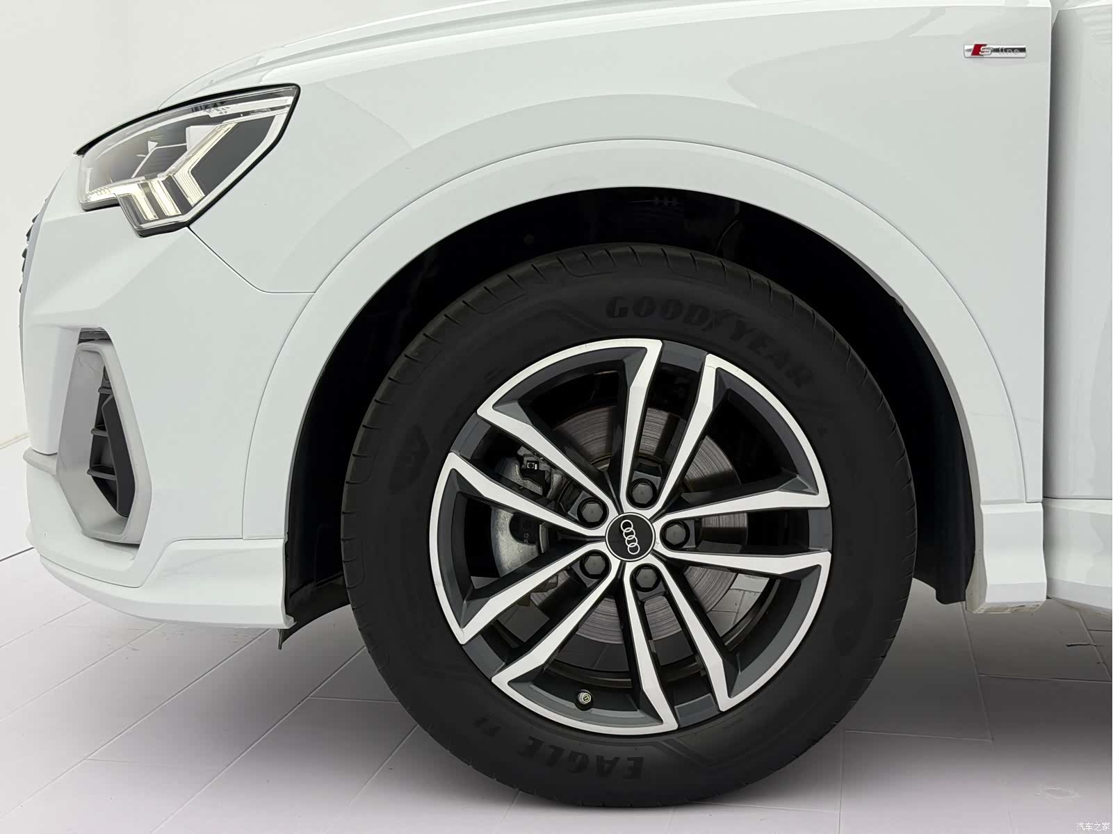 Audi Q3, 2022 15