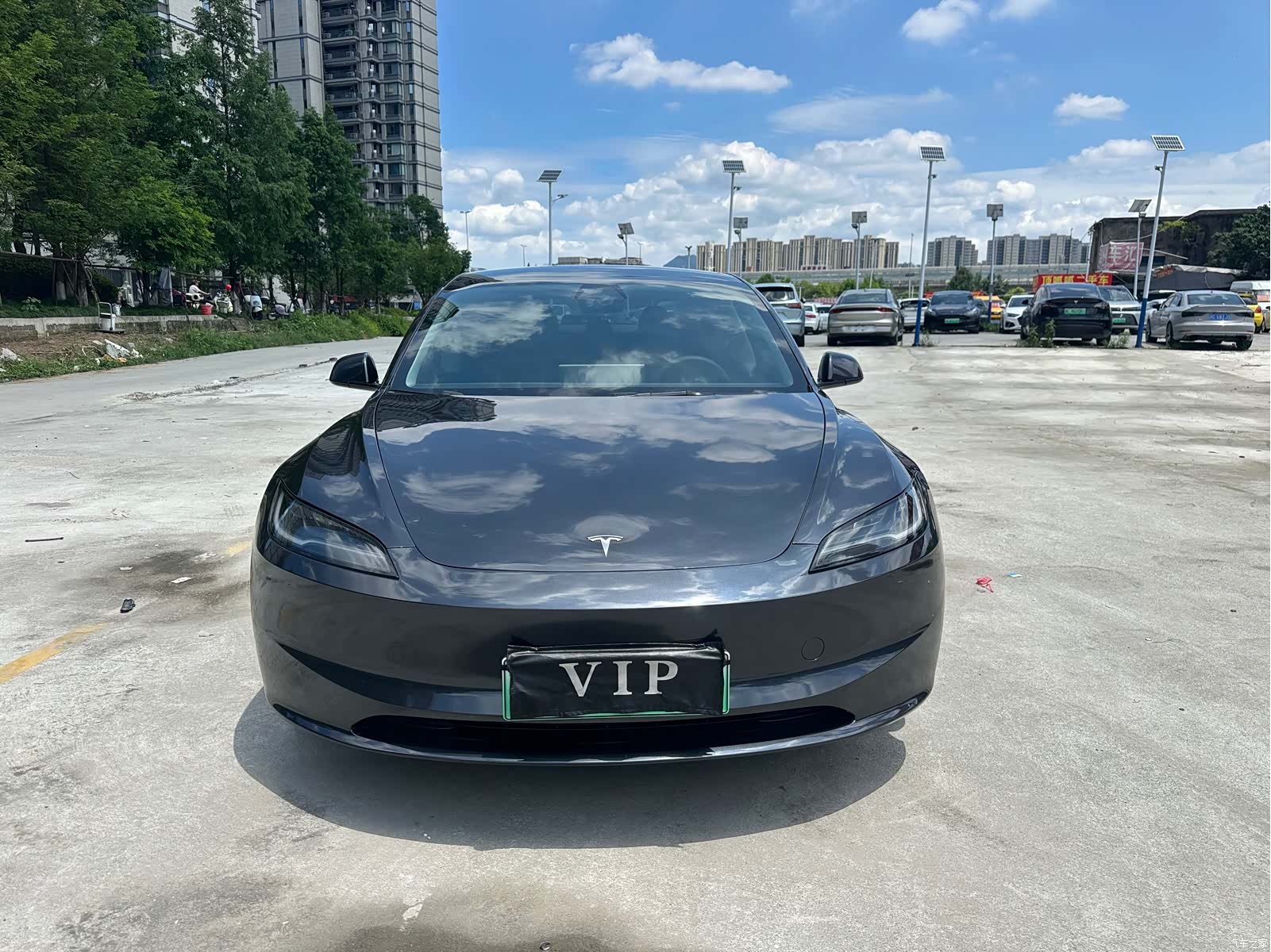 Tesla Model 3, 2025 1