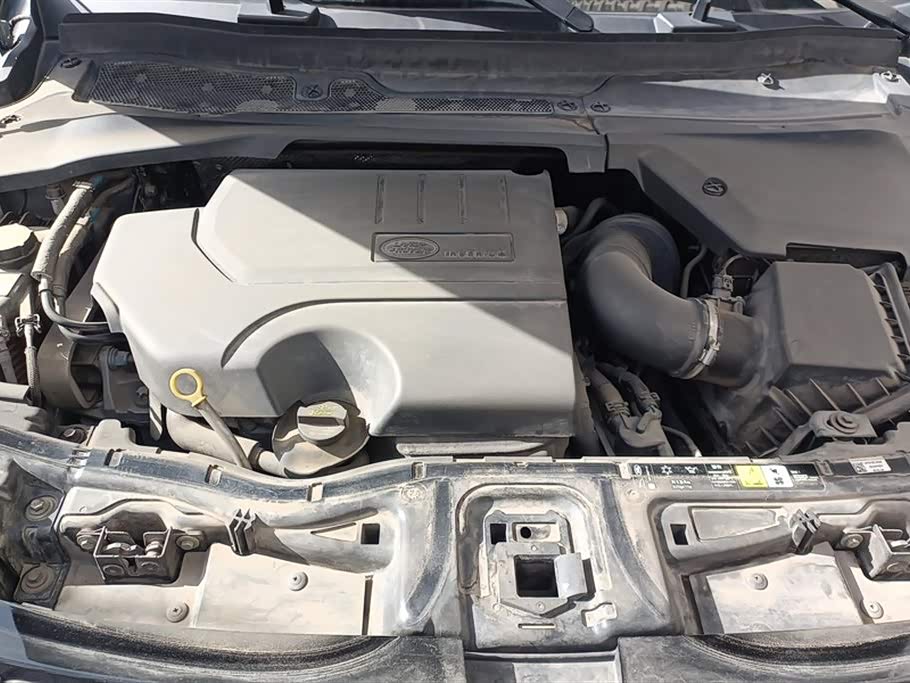 Land Rover Discover sports