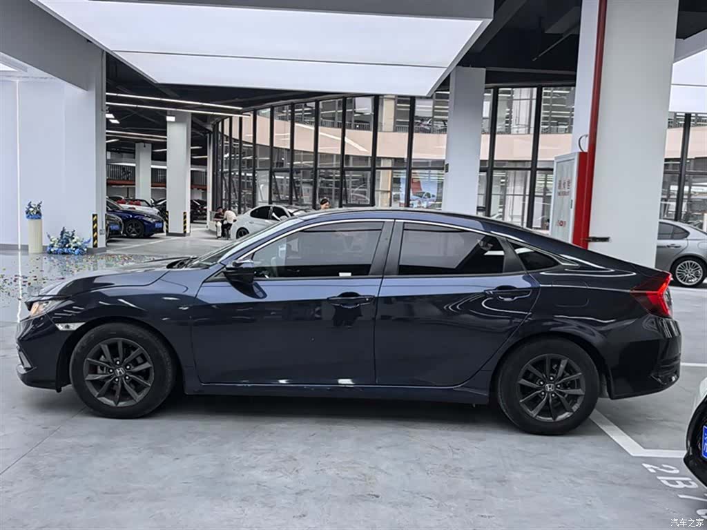 Honda Civic, 2020 4