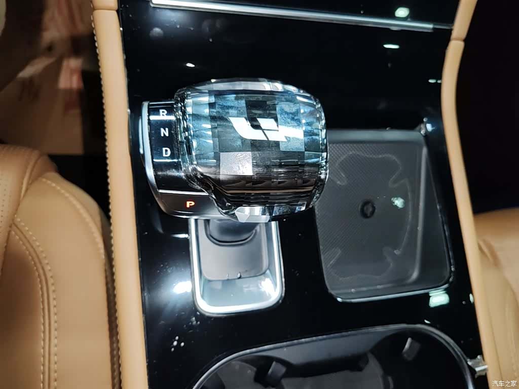 Li Auto ONE, 2023 14