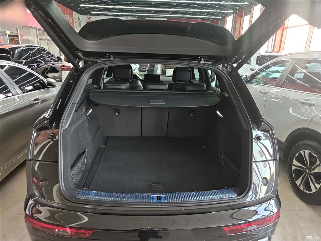 Audi Q5L, 2024 15