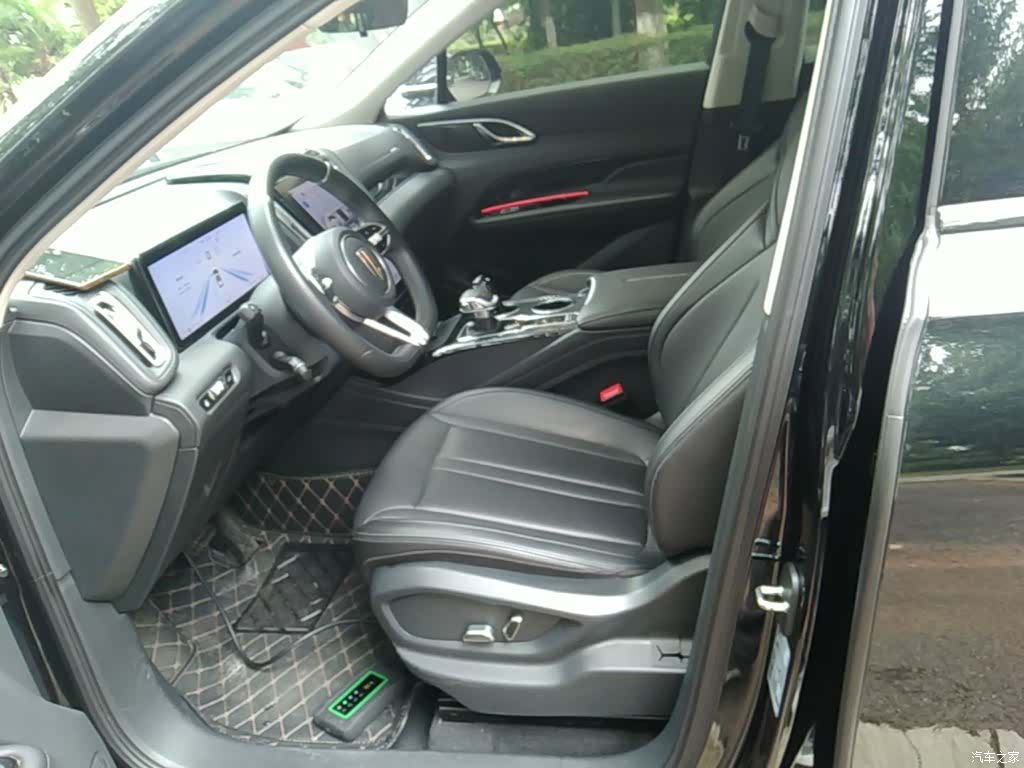 Hongqi HS3, 2024 15