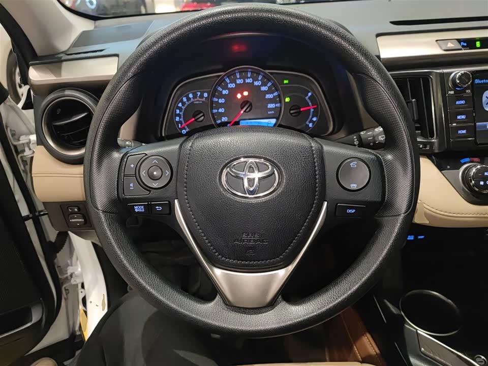 Toyota RAV4 Rongfang