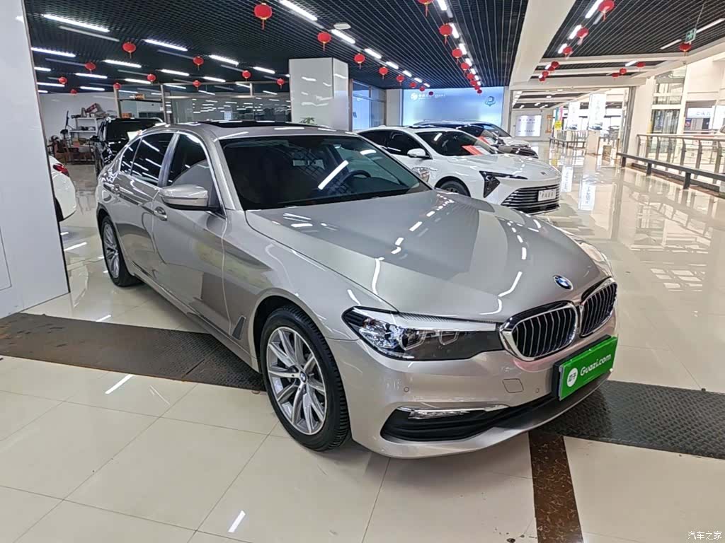BMW 5 Series, 2017 4