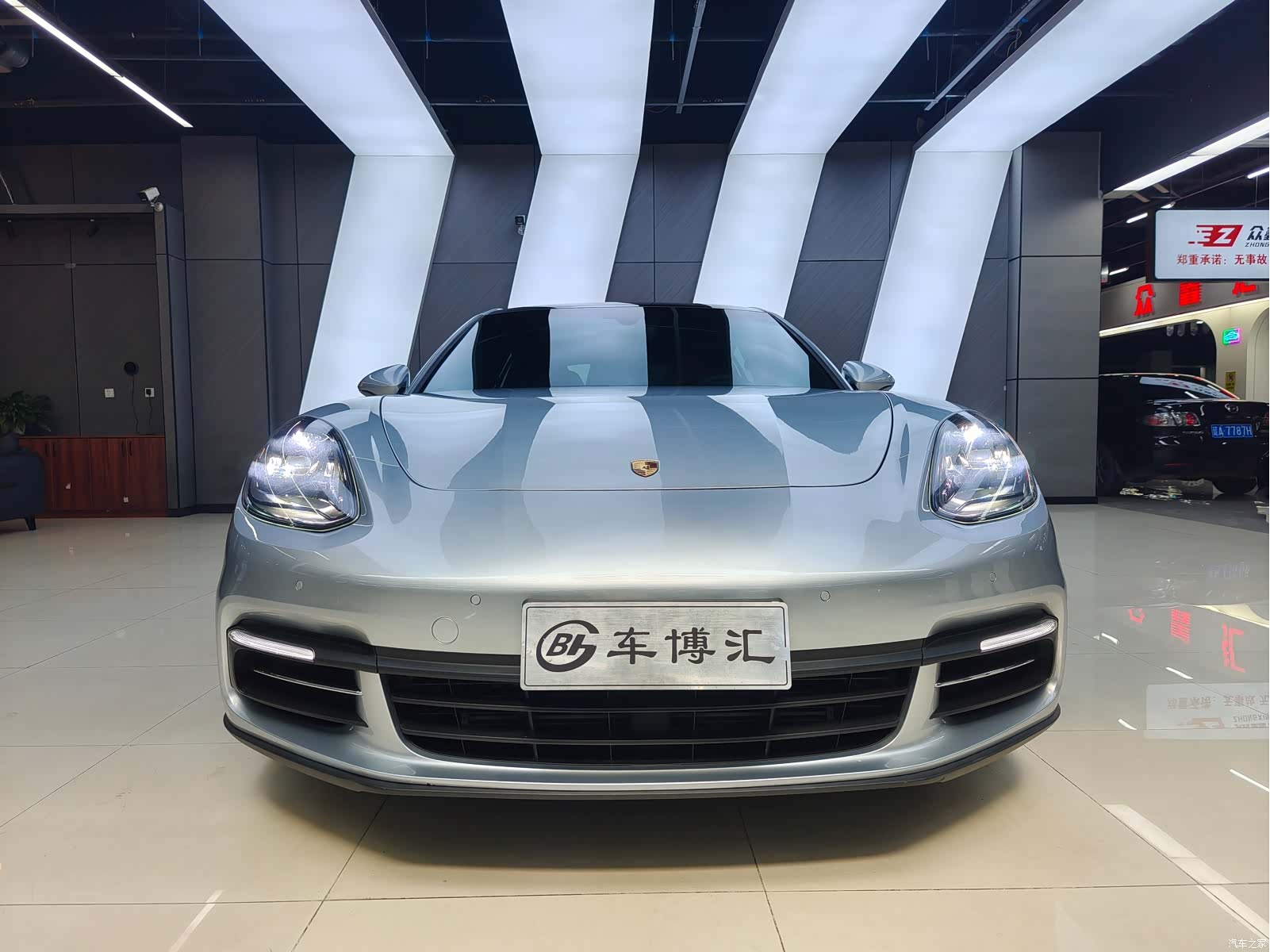 Porsche Panamera, 2017 2