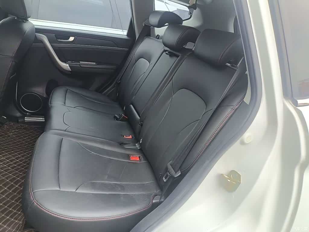 Haval M6, 2017 17