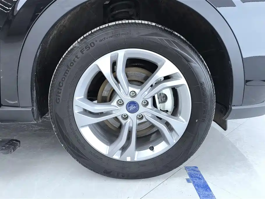 Ford Ling Rui Ford Ling Rui