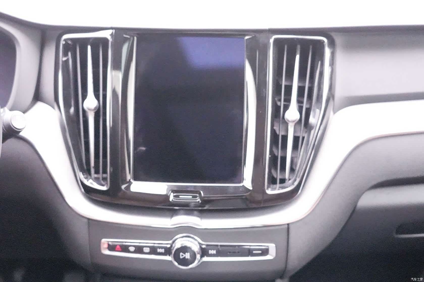 Volvo XC60, 2021 13