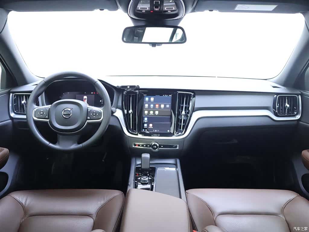 Volvo S60, 2023 13