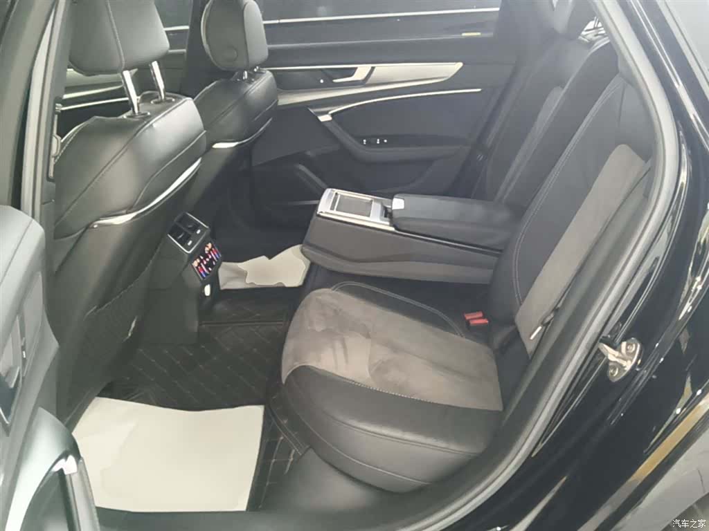 Audi A6L, 2021 15