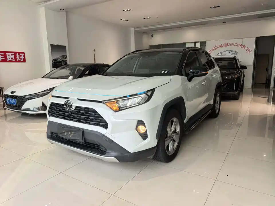 Toyota RAV4 Rongfang