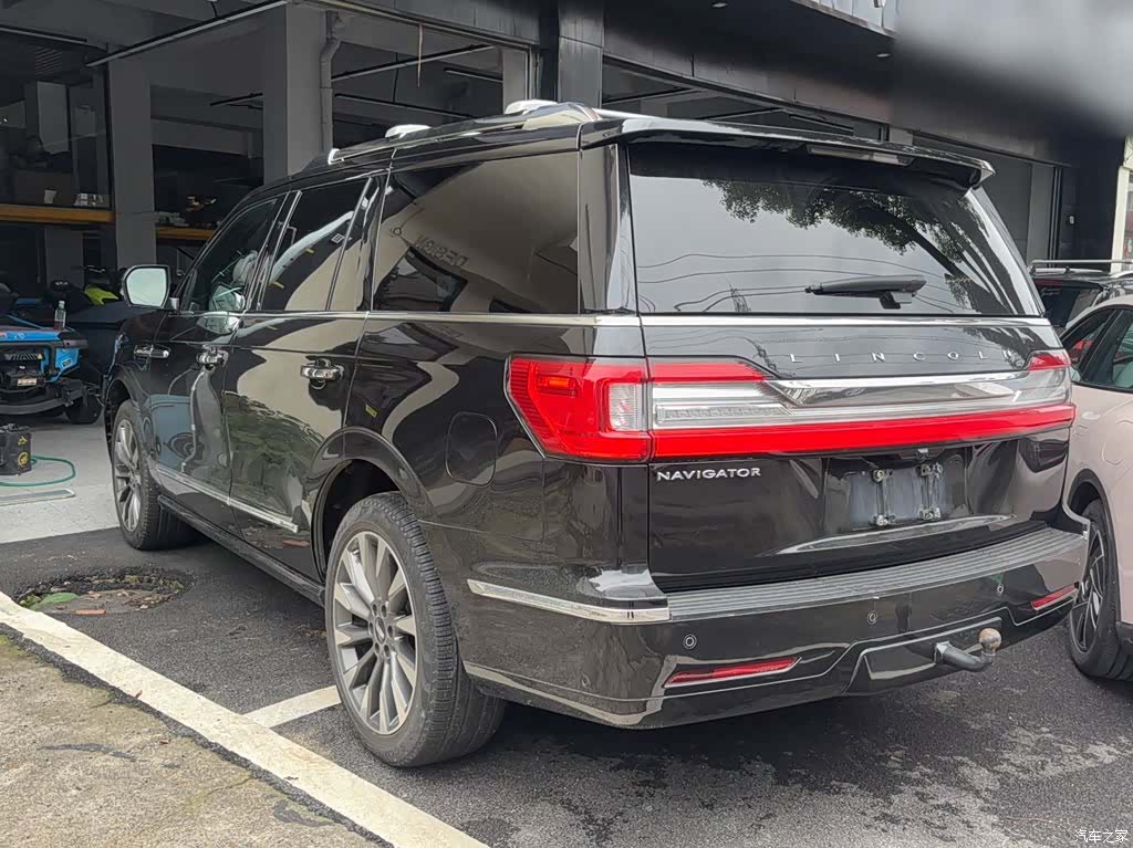 Lincoln Navigator, 2020 7