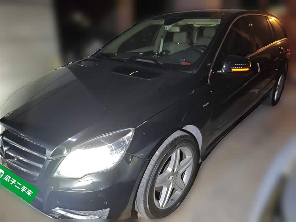 Mercedes-Benz R-class