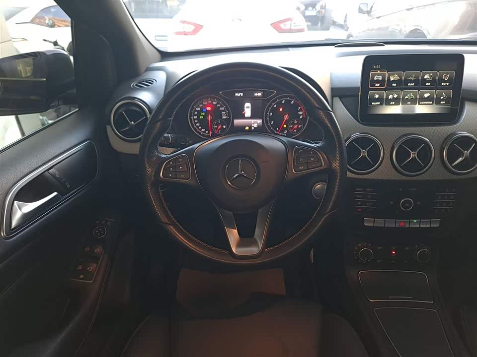 Mercedes-Benz Class B