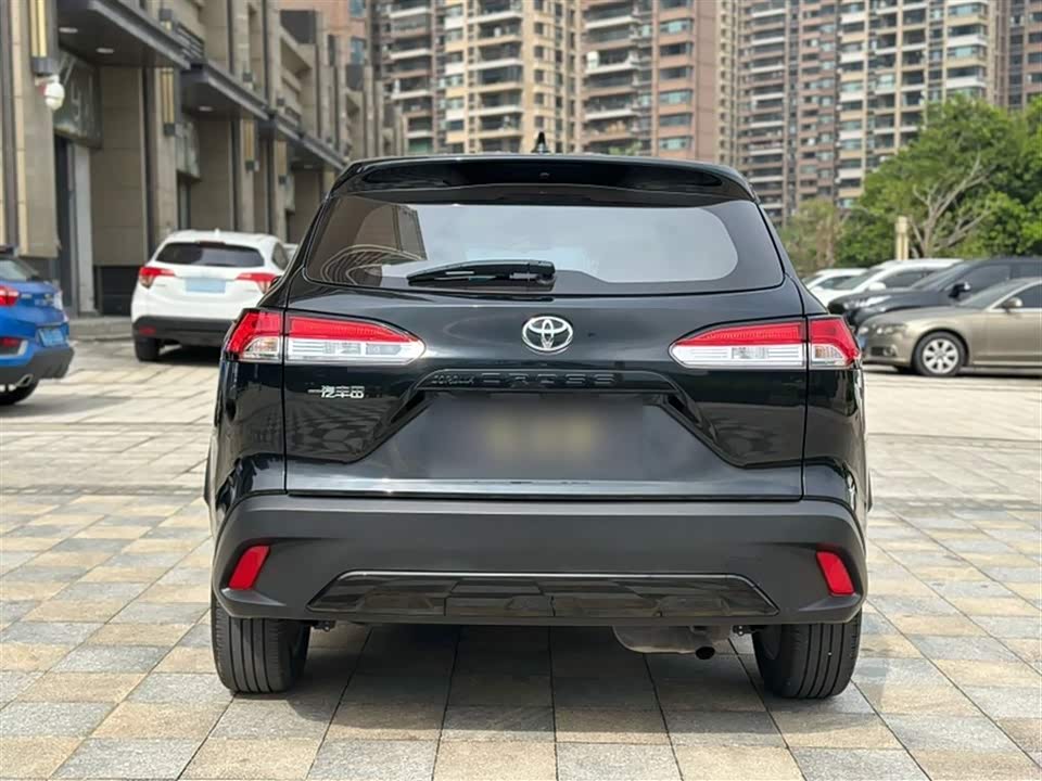 Toyota Corolla Sharp amplifier