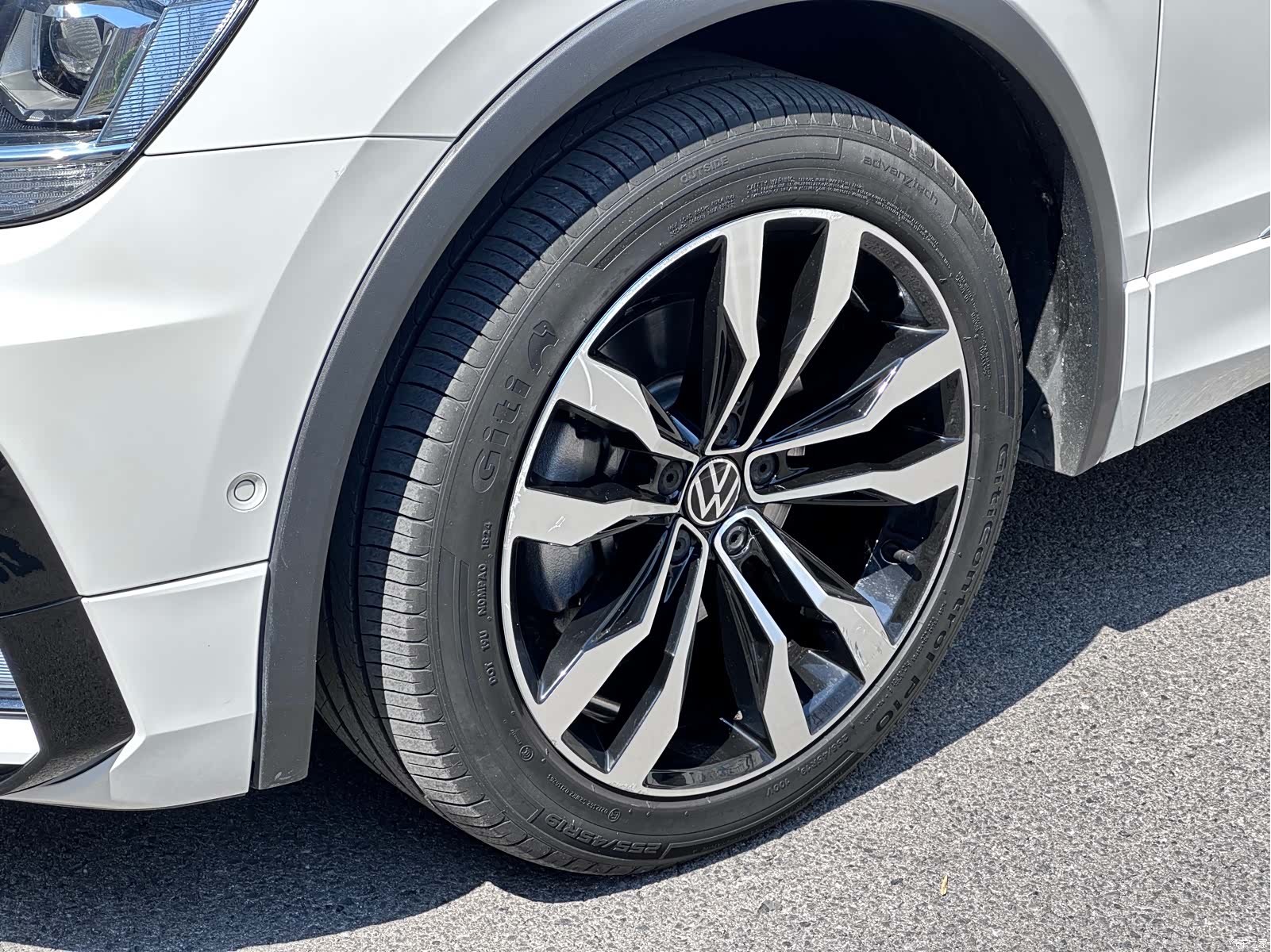 Volkswagen Tiguan L, 2021 10