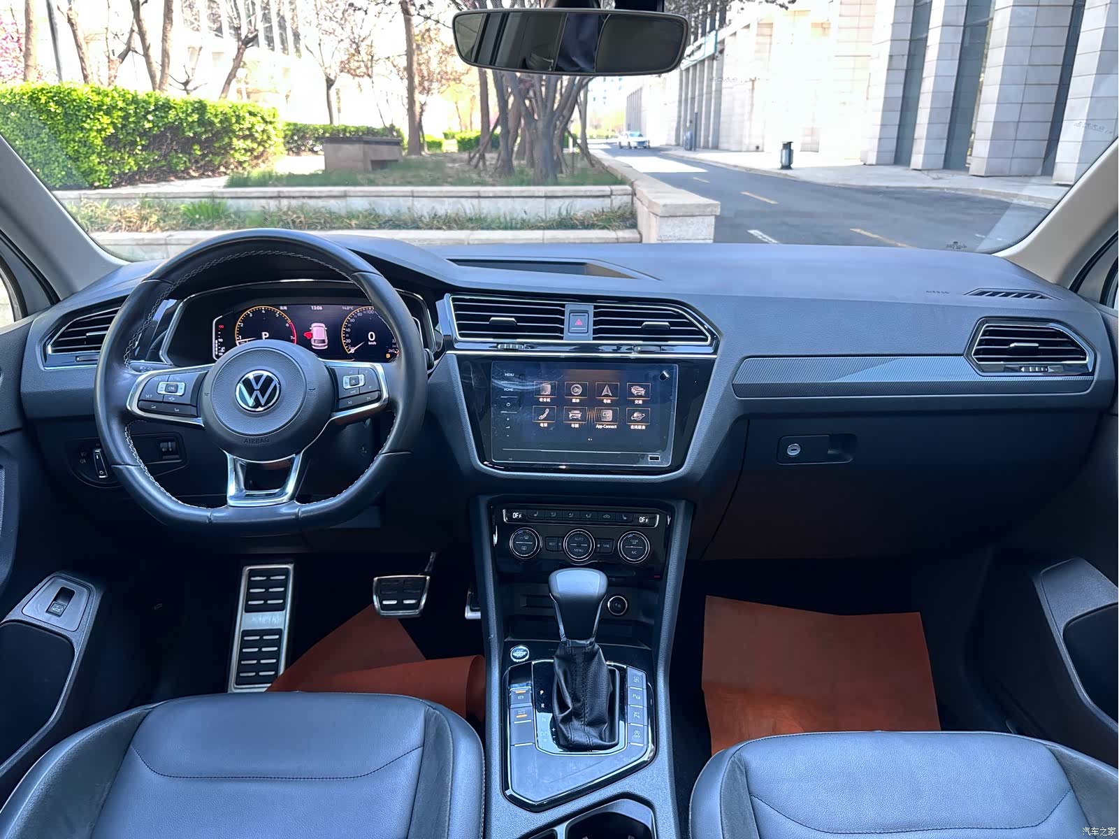 Volkswagen Tiguan L, 2021 все фото