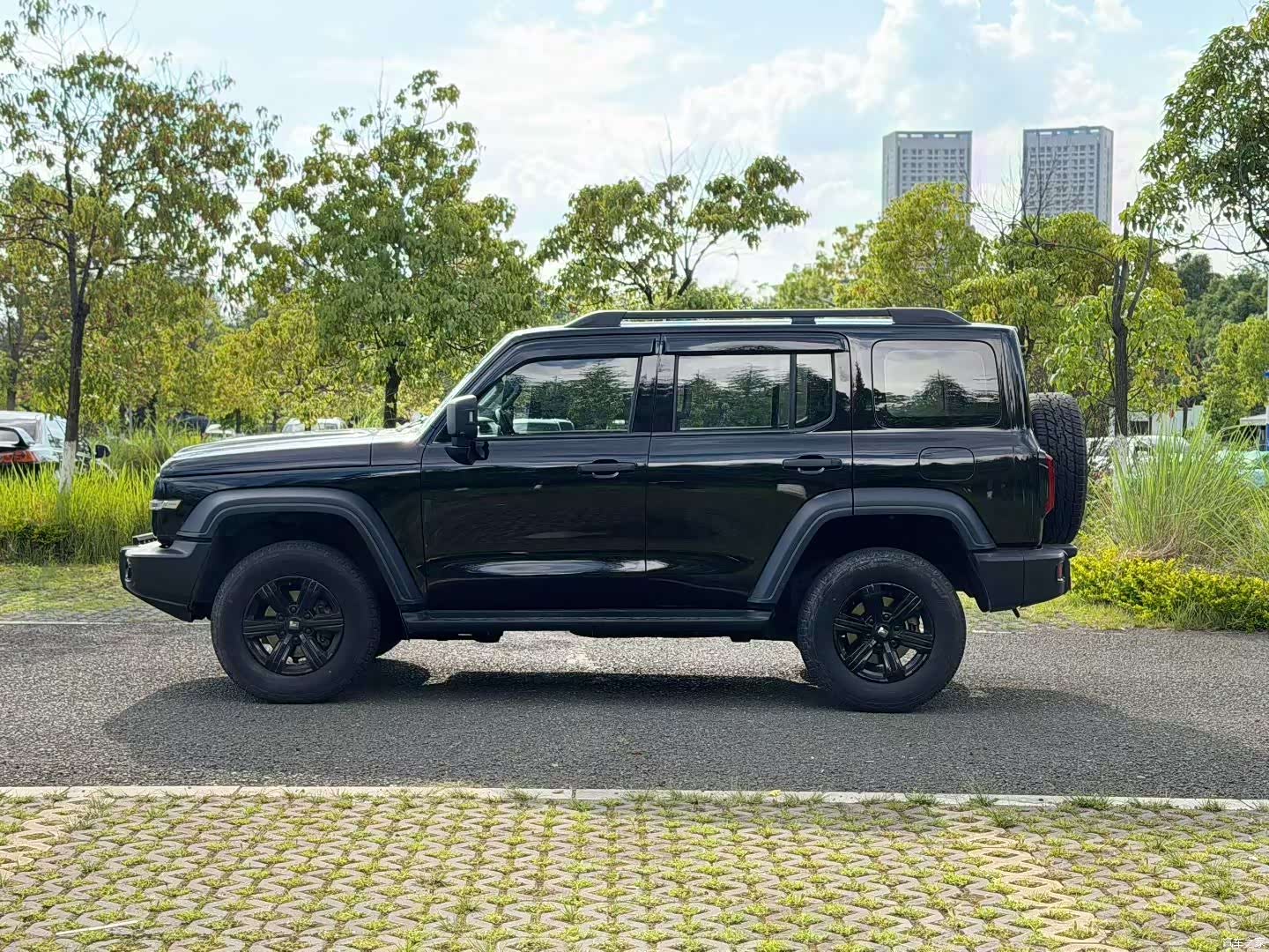 Tank 300, 2023 3