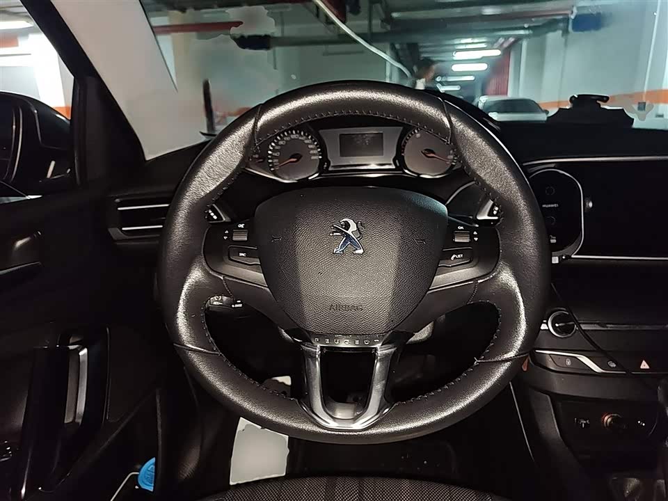 Peugeot 308S