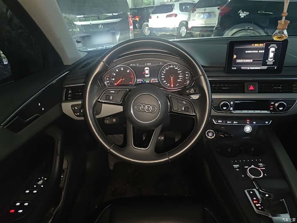 Audi A4L, 2018 11