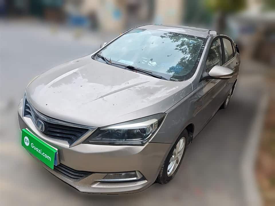 Changan Yuexiang V7