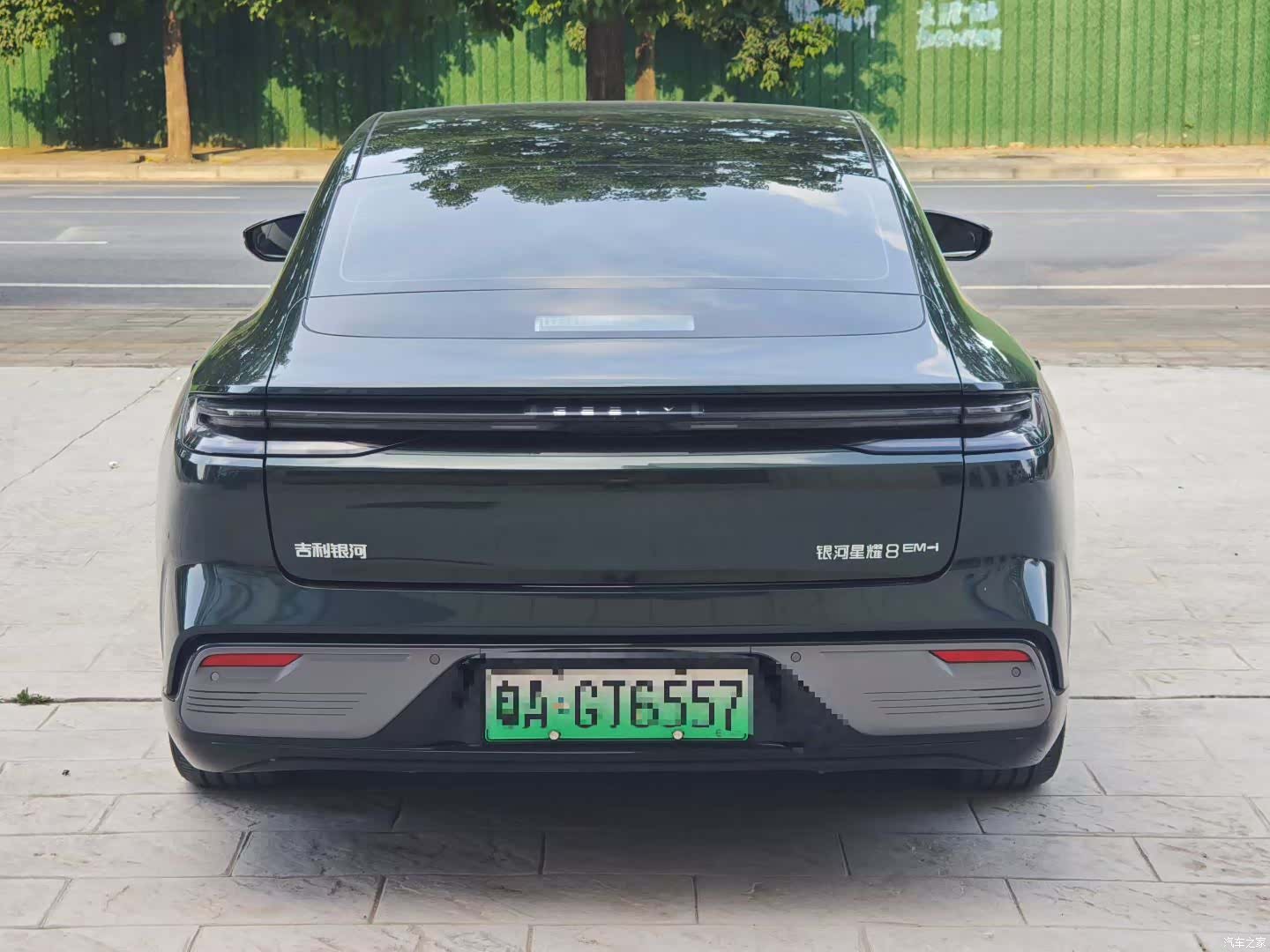 Geely 8, 2025 8