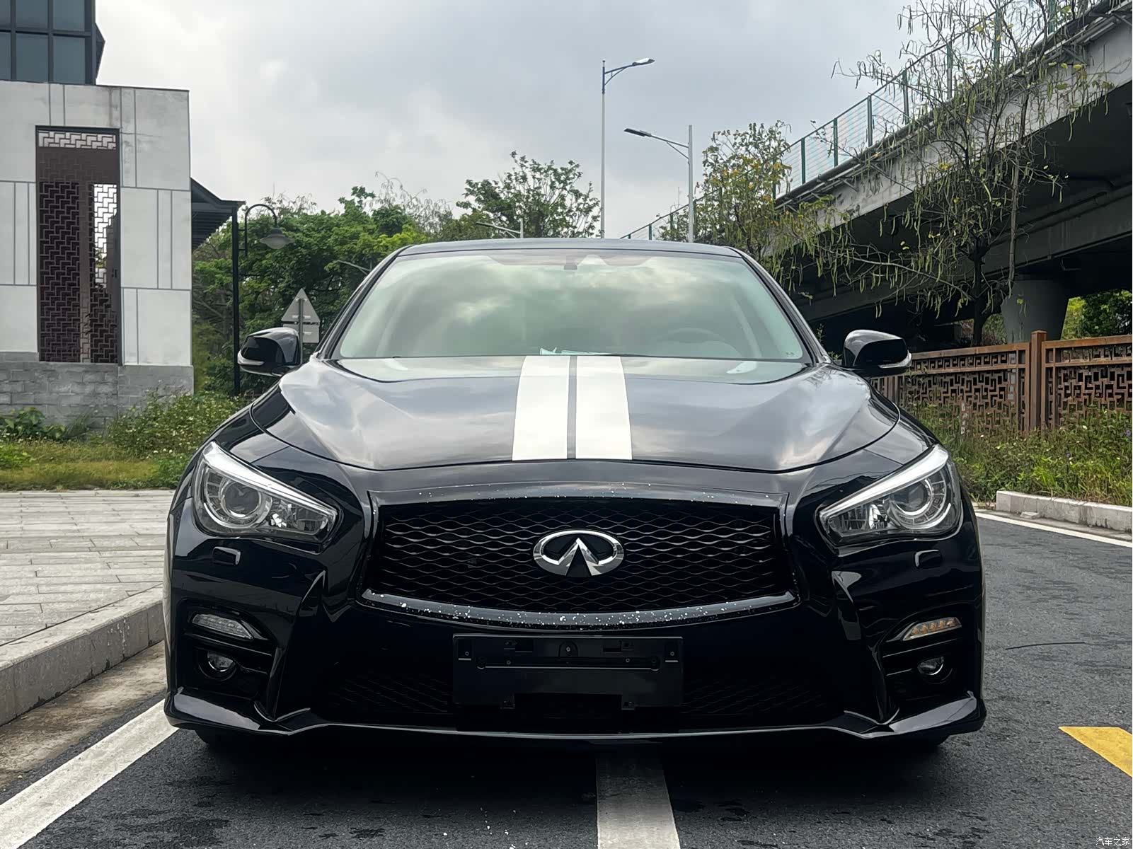 Infiniti Q50L, 2015 2
