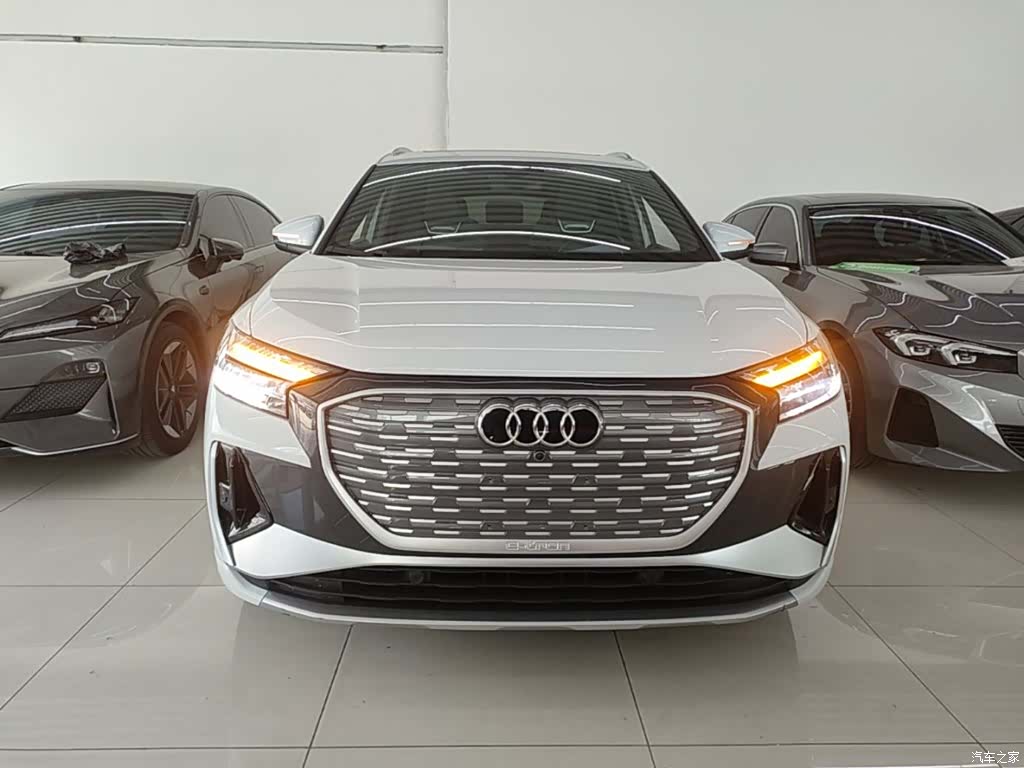 Audi Q4 e-tron, 2023 3