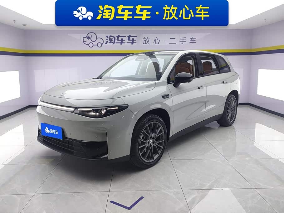 Leapmotor C10