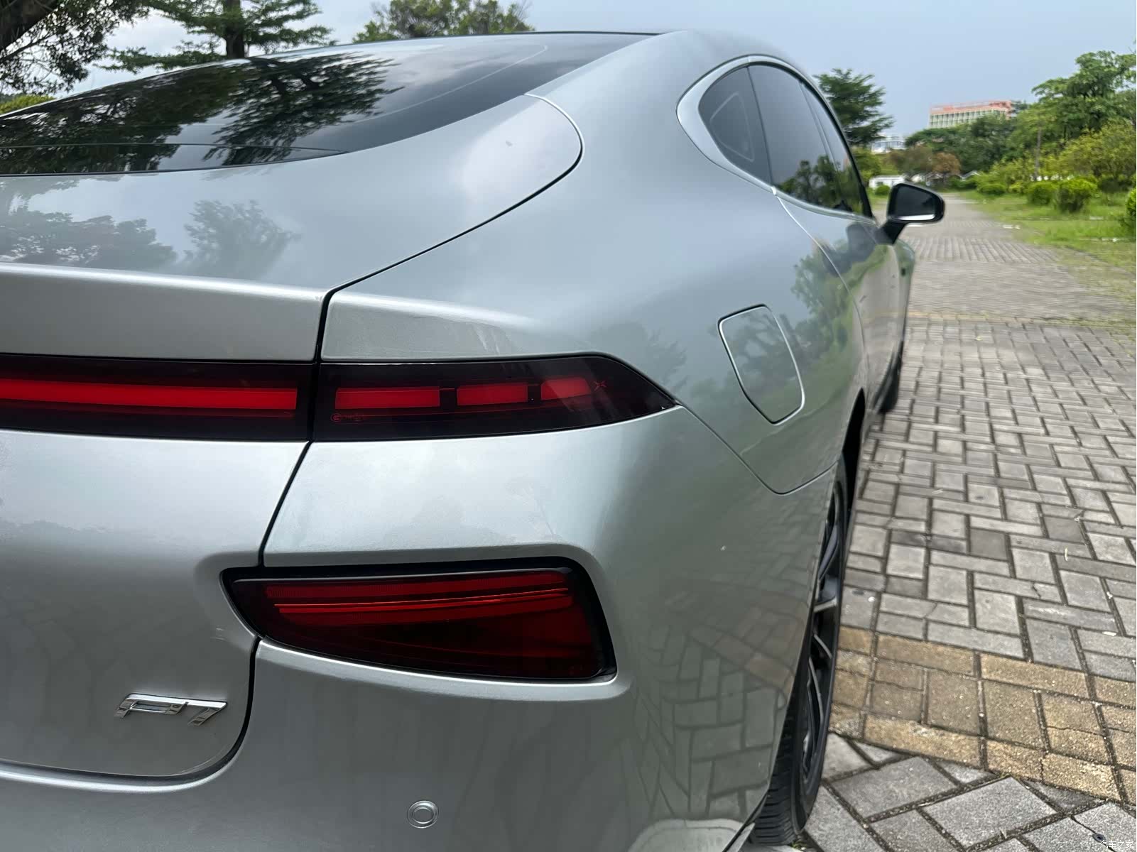 Xpeng P7, 2022 16