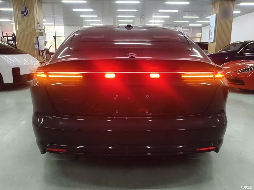 NIO ET5, 2025 6