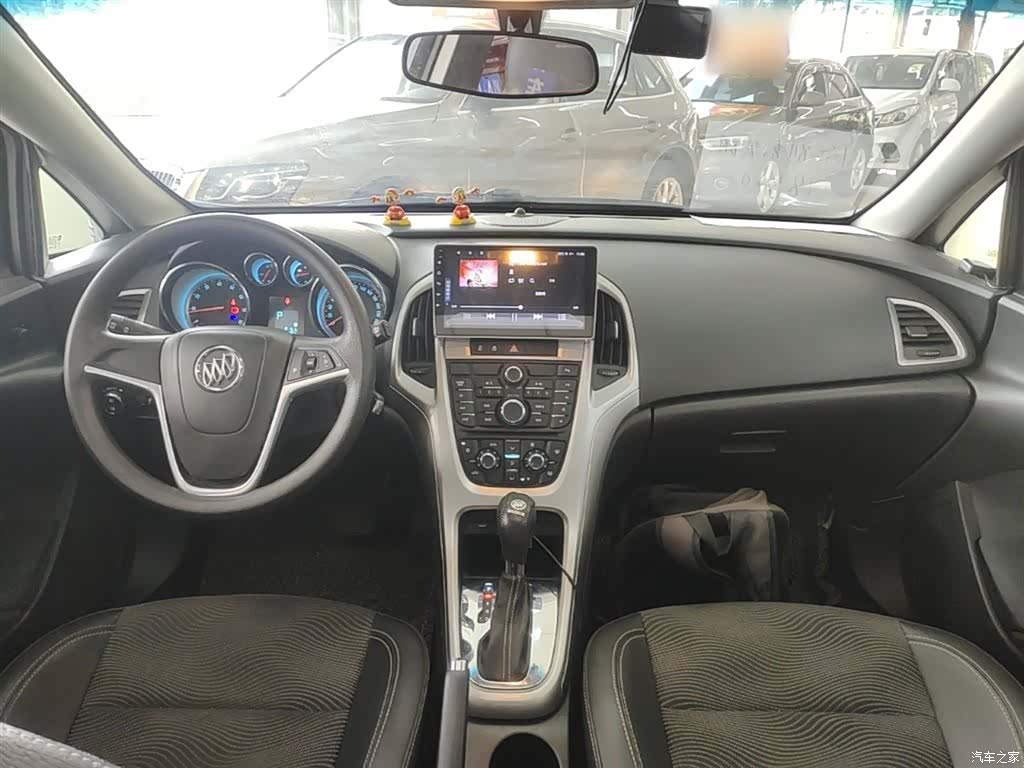 Buick XT, 2015 10