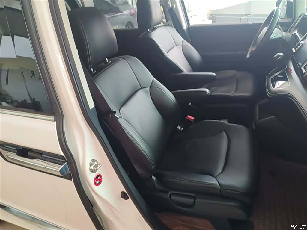 Honda Elysion, 2018 25
