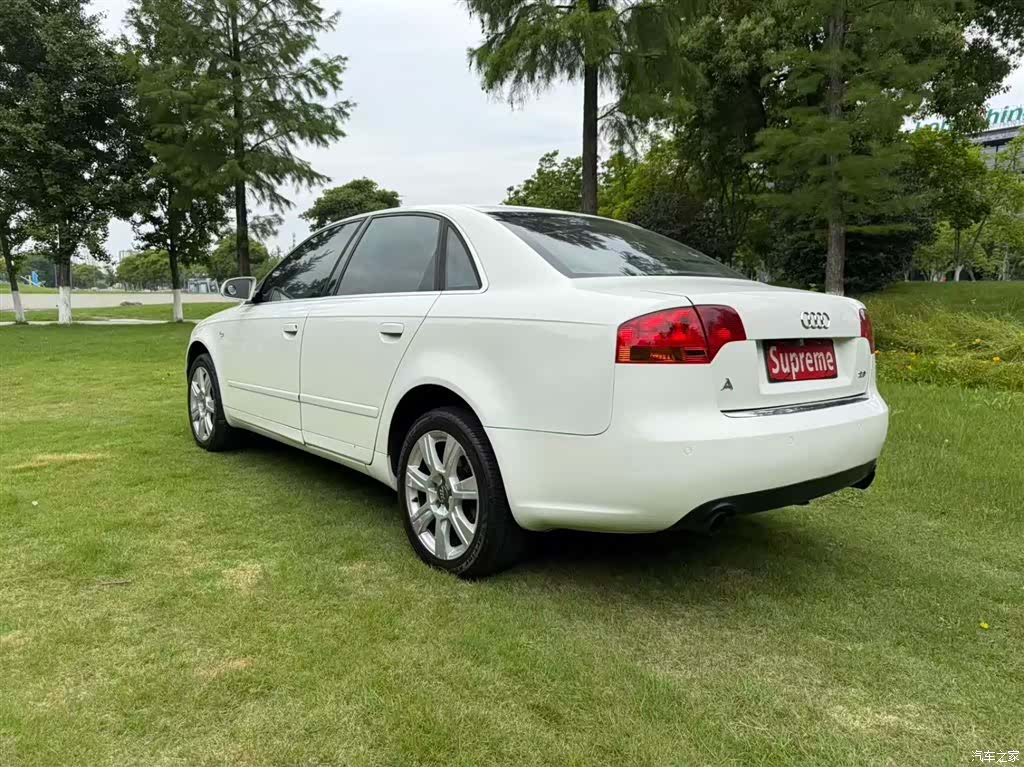 Audi A4, 2008 7