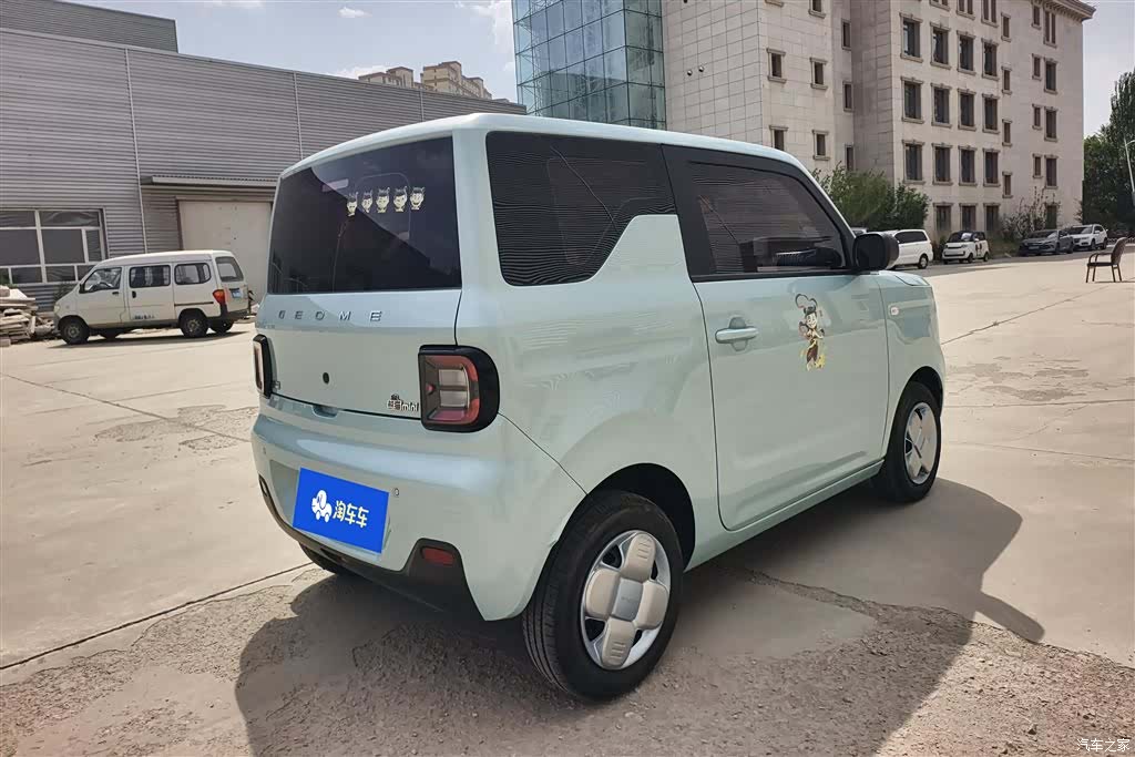Geely Panda, 2025 3