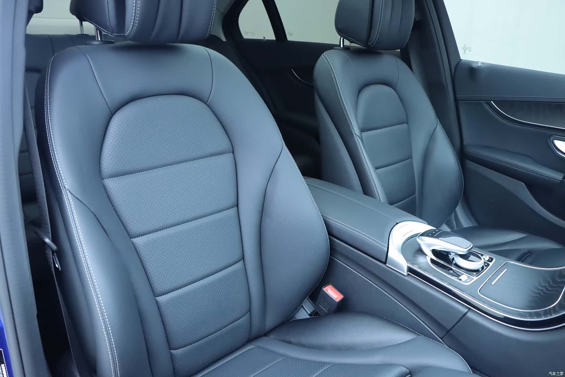 Mercedes-Benz C-Class, 2018 10